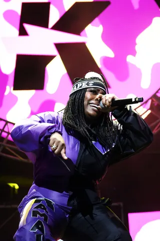 Kaimaiyah Was Having A MOMENT On Stage - The Dopest Performer - (Photo: Ser Baffo/Getty Images for BET)