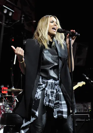 That's My Jam - Ciara hits the stage at the 9th Annual Paper Nightlife awards at Marquee nightclub in New York City. (Photo: Jamie McCarthy/Getty Images)