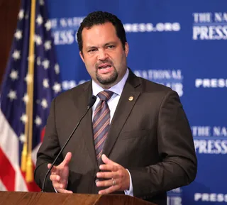 /content/dam/betcom/images/2013/08/National-08-16-08-31/082913-national-ben-jealous-meet-the-press-naacp.jpg