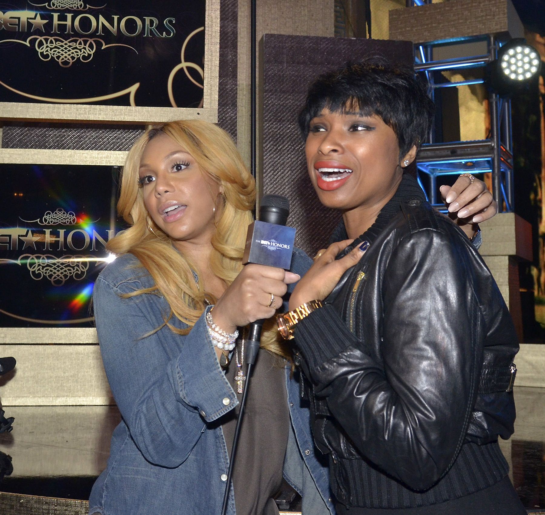New BFFs? - Shortly - Image 6 from Inside Rehearsals | BET