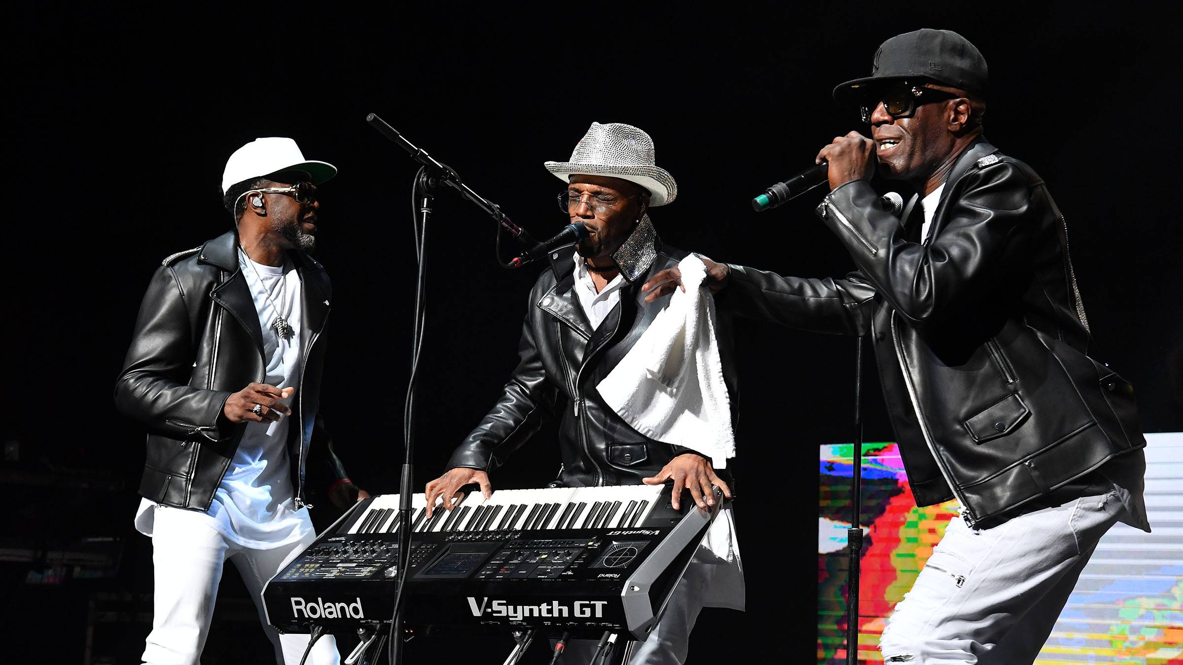 Guy Delivers That Quintessential New Jack Swing Sound with Guy Delivers That Quintessential New Jack Swing Sound with