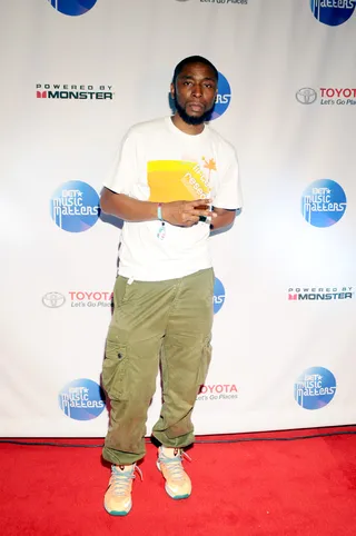 9th Wonder - Producer extraordinaire 9th Wonder poses for a quick pic before heading in to man the 1's and 2's on the set for his artist Rapsody.&nbsp;(Photo: Tim Rogers/BET)