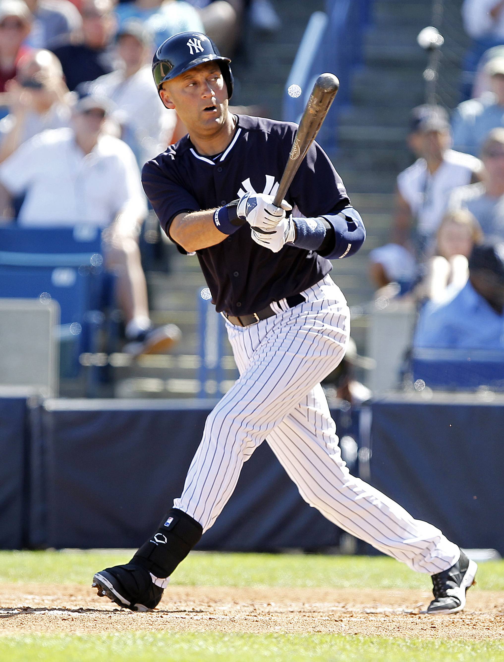 Ticket Prices for Derek Jeter’s Last Game Peak at More Than $200K