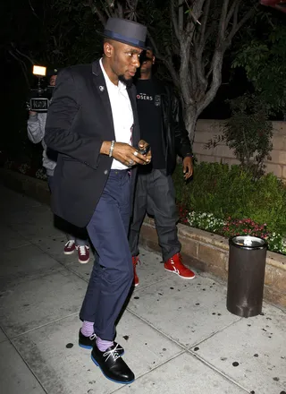 Smooth Style - Actor/musician Mos Def gets fly for dinner at Matsuhisa in Beverly Hills.&nbsp;(Photo: Fame Pictures)