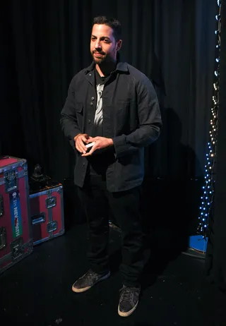 Mind Power - Illusionist David Blaine takes a quick moment before he hits the 106 &amp; Park stage. (Photo: Bennett Raglin/BET/Getty Images for BET)
