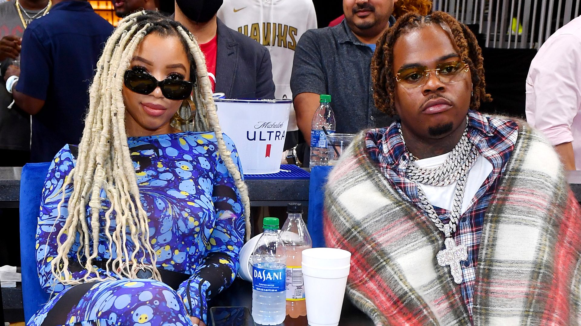 Chloe Bailey and Gunna attend Atlanta Hawks vs Dallas Mavericks home opener game at State Farm Arena on October 21, 2021 in Atlanta, Georgia. 