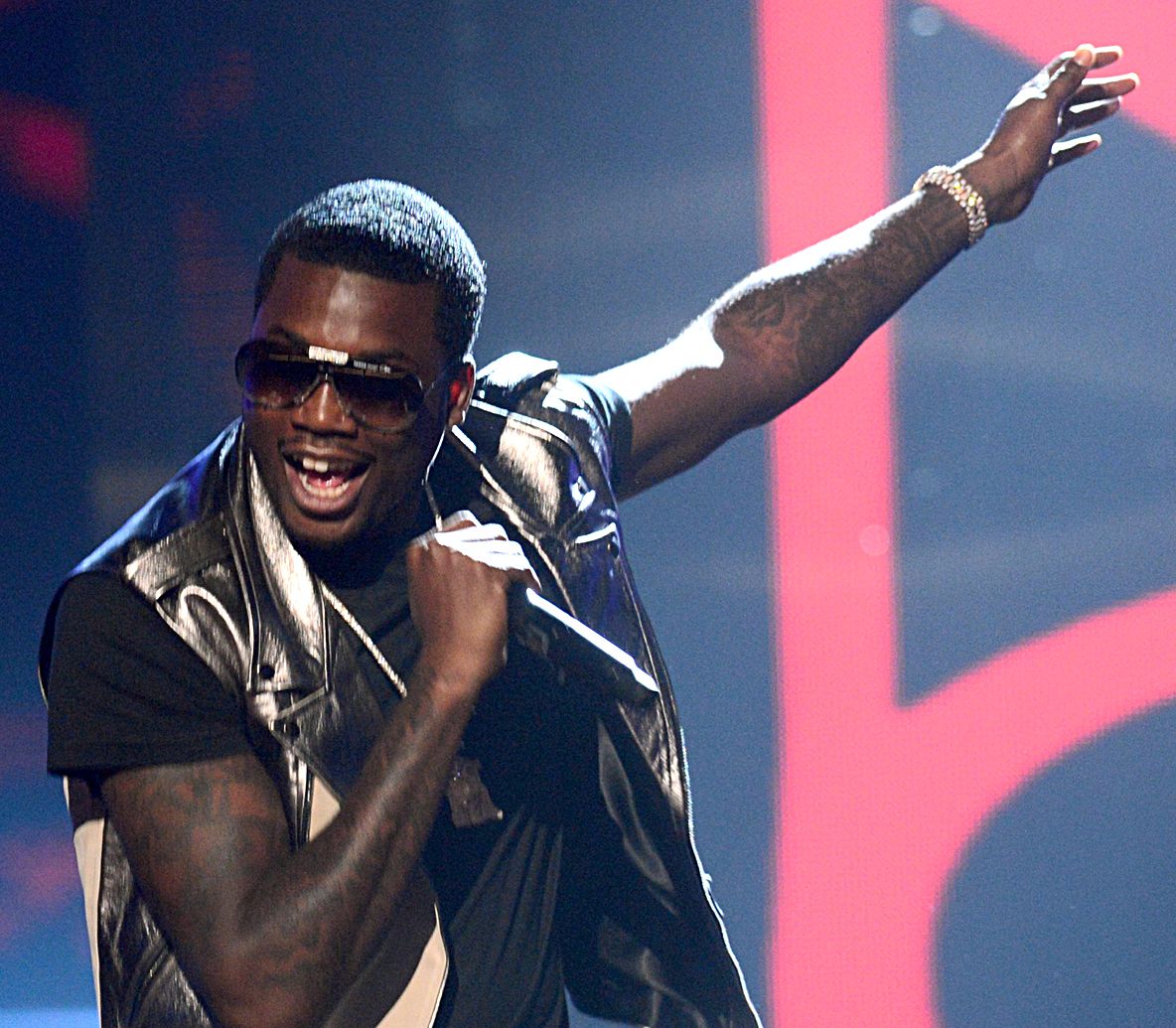 Meek Mill (@meekmill) - - Image 7 from Tweets of the Week: Lady Gaga ...