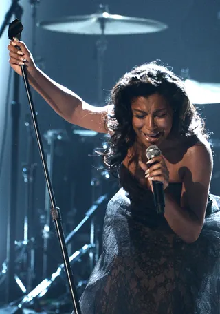 Melanie Fiona: Revealed - Melanie tears down the stage live at BET Awards 2012! Her performance choice: "Wrong Side of a Love Song."&nbsp;(Photo: Michael Buckner/Getty Images For BET)