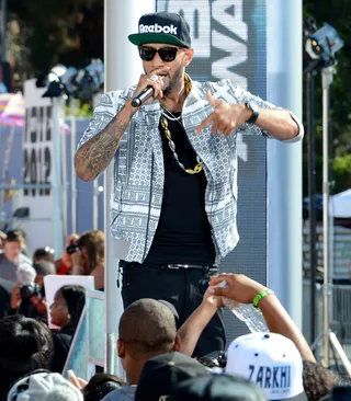 Knockin' - Rapper Swizz Beatz joins A$AP onstage for their banging collabo &quot;Street Knock.&quot;(Photo: Earl Gibson III/Getty Images For BET)