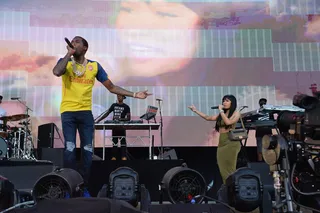 Welcome to His [House] Party - Meek Mill&nbsp;scored with an assist from girlfriend&nbsp;Nicki Minaj.(Photo: Kevin Mazur/Getty Images for Anheuser-Busch)