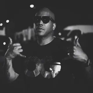 Styles P - The Lox rapper flosses for DJ&nbsp;D-Nice's camera.  (Photo: @djdnice via Instagram)