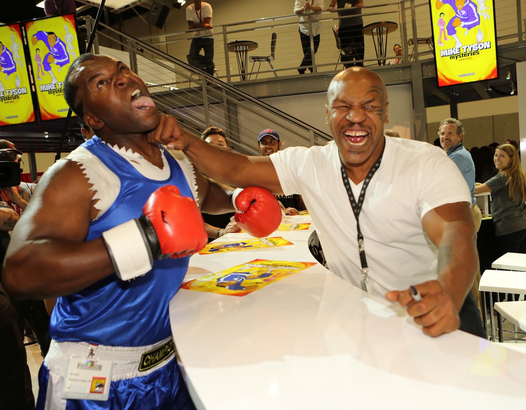 Punch Out - Mike - Image 39 from Out and About: Beyoncé and Jay-Z in ...