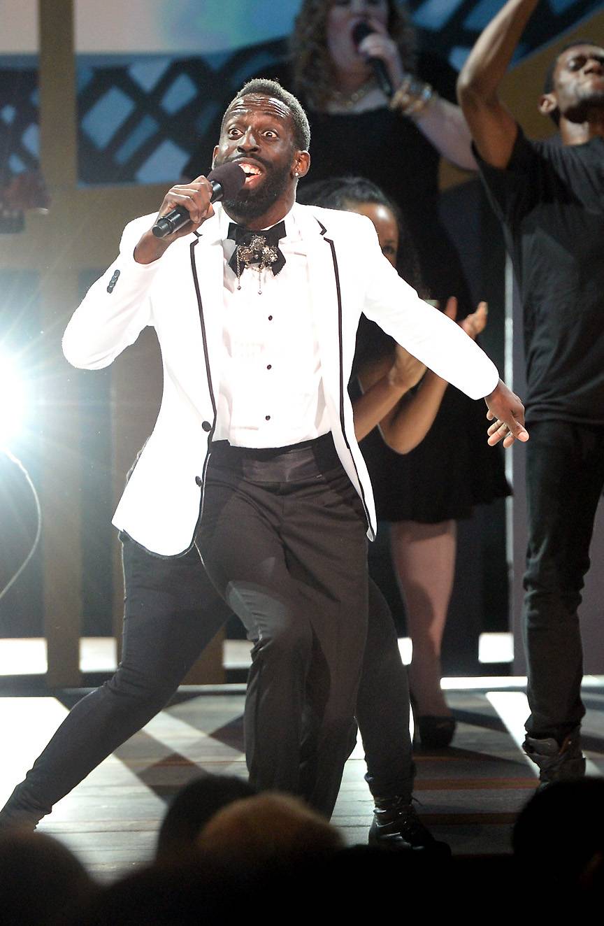 The Show Always Goes On - Want to learn how to perform like a pro? Watch Tye Tribbett and learn. Most contestants that enter the Apollo Live stage dream of performing in front of huge crowds and gaining the appreciation from the audience. Tye Tribbett is the man to show you how. Get your notepads ready! (Photo: Jason Kempin/Getty Images for BET)