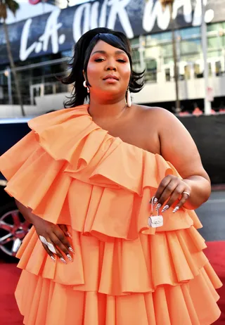 042523-celebs-lizzo.jpg