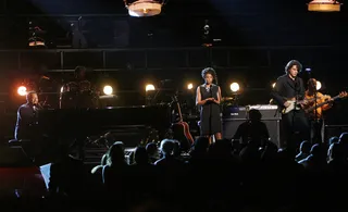 Team Effort - John Legend shared the stage with Corinne Bailey Rae and John Mayer at the 2007 Grammy Awards and showed that music still matters and that real musicianship is still alive and thriving.(Photo: Kevin Winter/Getty Images)