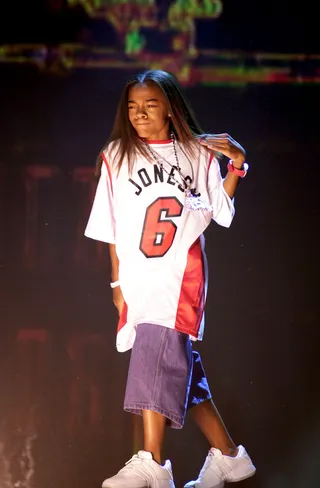 Lil' Bow Wow - The &quot;Viewers Choice&quot; winner and break-out hip hop star performs&nbsp;&quot;Yippe Yo Yippe Ya&quot; to the delight of young ladies everywhere.&nbsp;&nbsp;(Photo: M. Caulfield/WireImage)