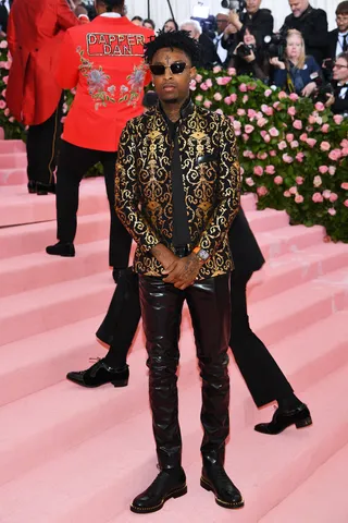 21 Savage in Gucci X Dapper Dan - &nbsp;(Photo: Dimitrios Kambouris/Getty Images for The Met Museum/Vogue)&nbsp;