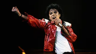 082823-celebs-michael-jackson.jpg