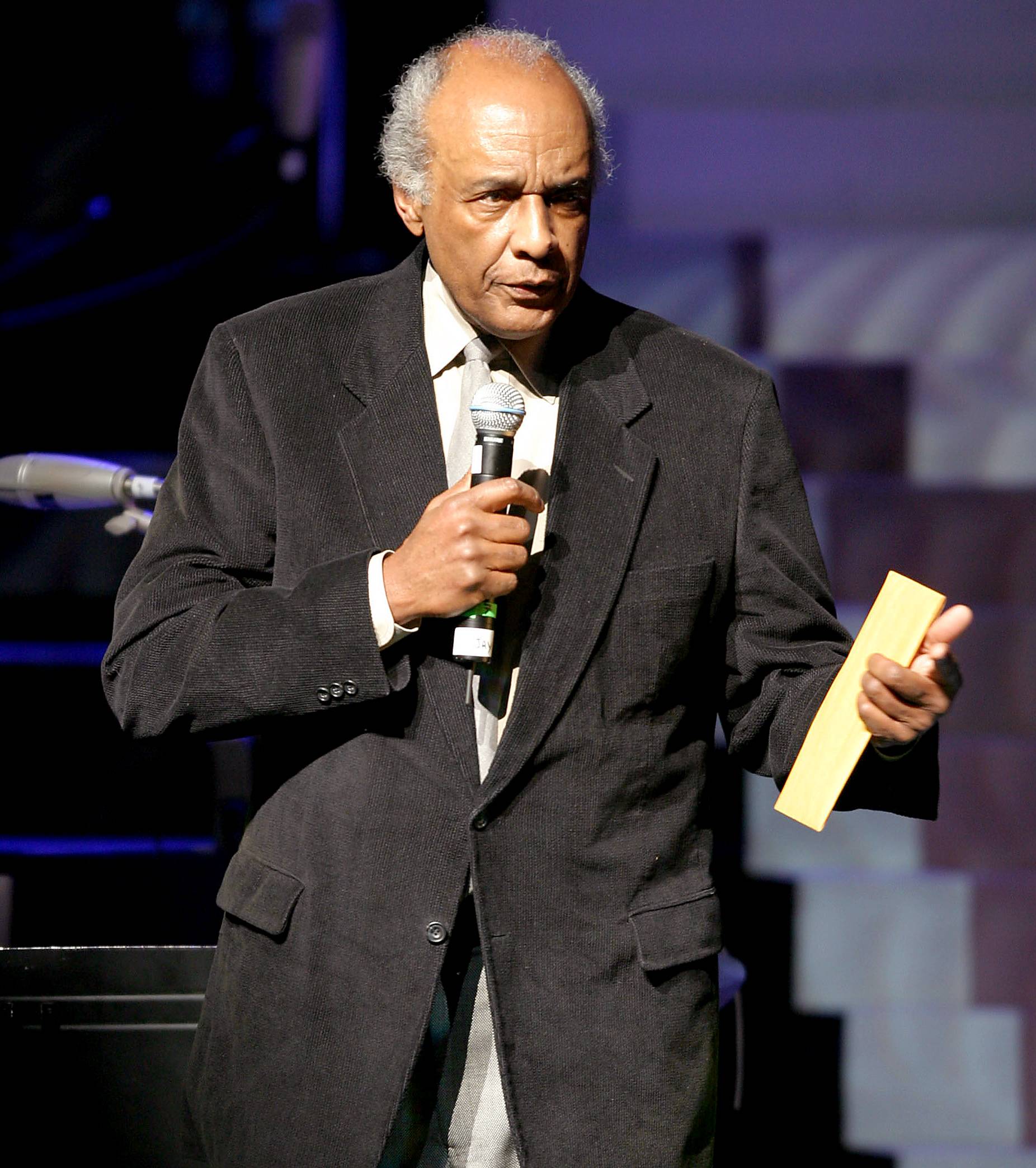 Pioneering Journalist Gil Noble Dies&nbsp; - Journalist Gil Noble, the host of the public affairs program Like It Is, died Thursday after a long illness. He was 80. Noble was a nationally recognized journalist whose work has been part of the struggle of African-Americans for advancement.(Photo: Getty Images)