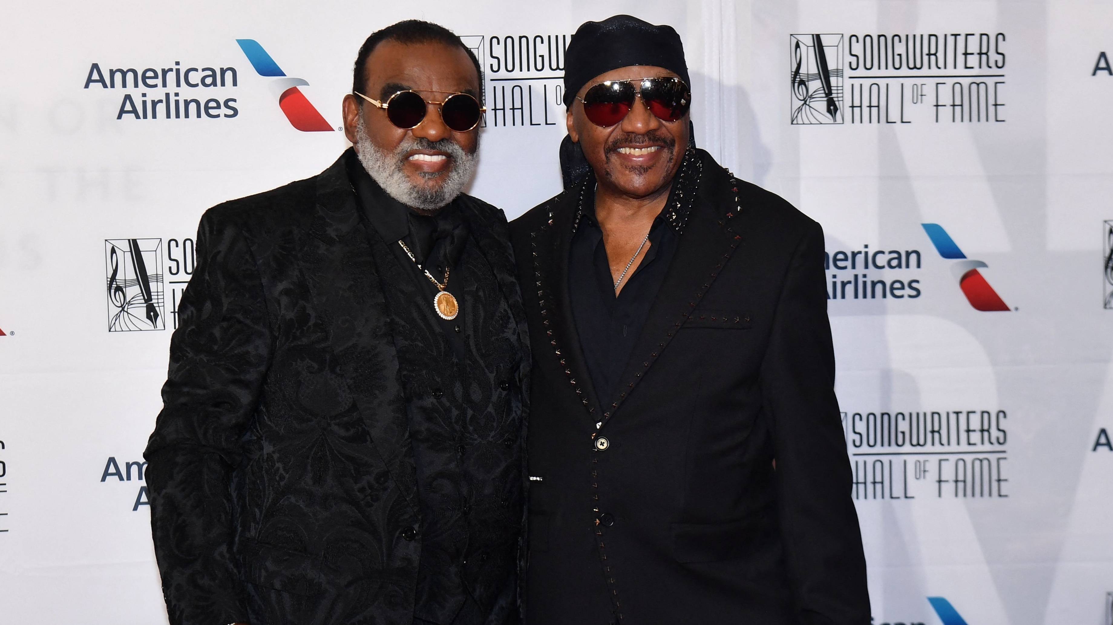 Ernie Isley Ronald Isley 