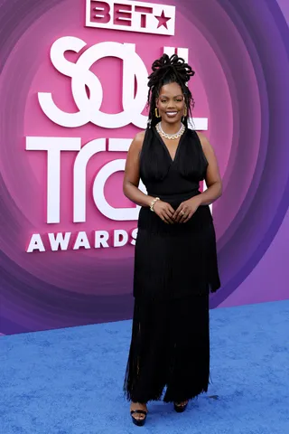 111322-style-soul-train-awards-2022-4.jpg