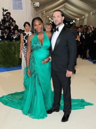 700040620KR00566_Rei_Kawaku