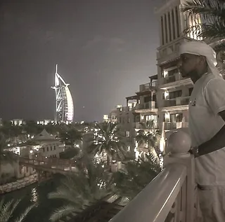 Fabolous - The Brooklyn-bred MC took a moment during his visit/video shoot in Dubai to take in the view. #DubaiNights #FabolousLife(Photo: Fabolous via Instagram)