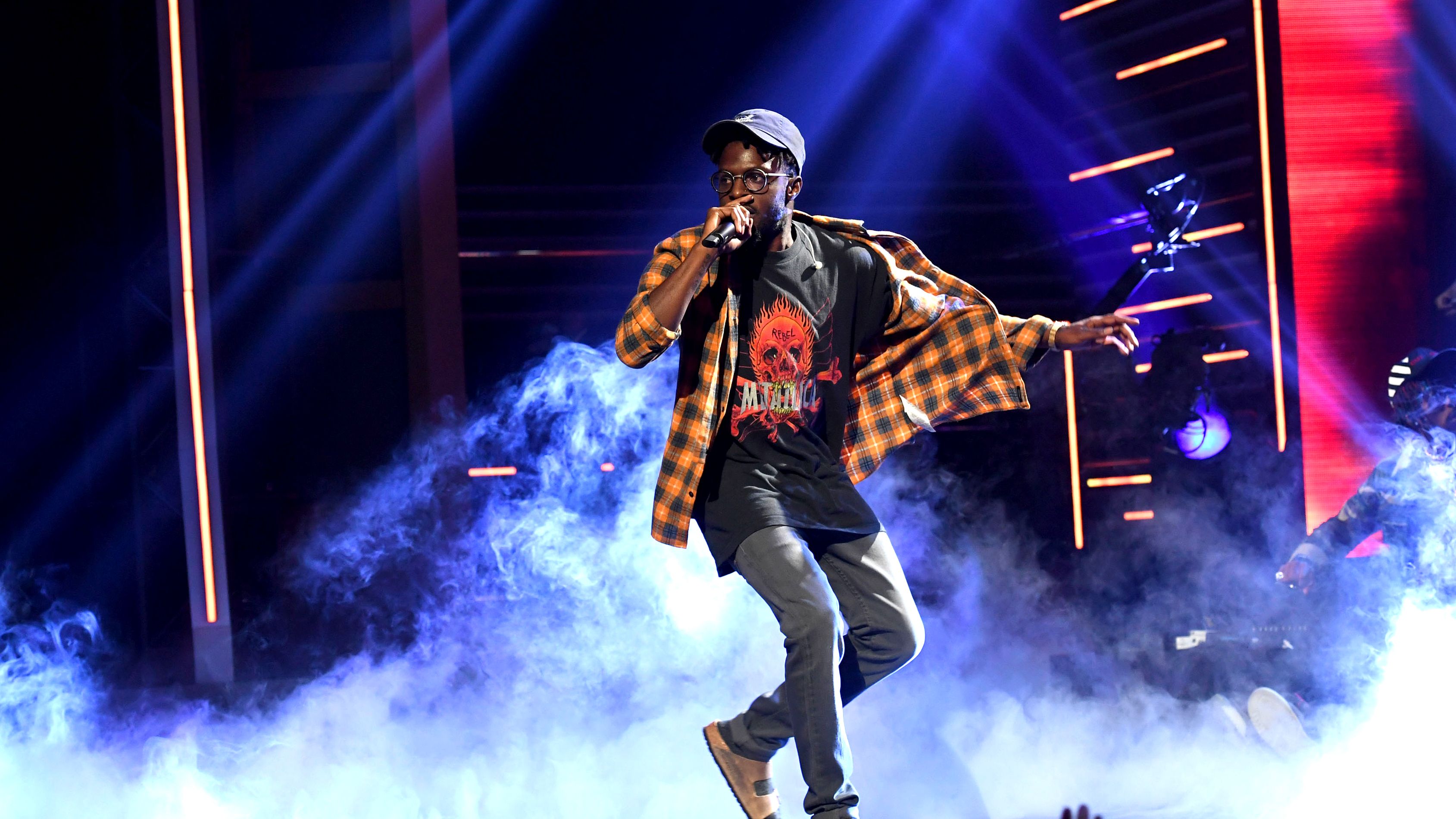 Isaiah Rashad Gets It - Image 30 from Must-See Show Moments | BET