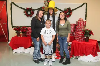 Walmart Making Christmas Better f. Erykah Badu at the Martin Luther King, Jr. Community Center on Nov. 9, 2016. (Photo: Peter Larsen/BET/Getty Images)