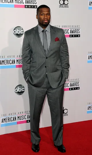 /content/dam/betcom/images/2012/11/Fashion-and-Beauty-11-16-11-30/111912-fashion-beauty-american-music-awards-50-cent.jpg