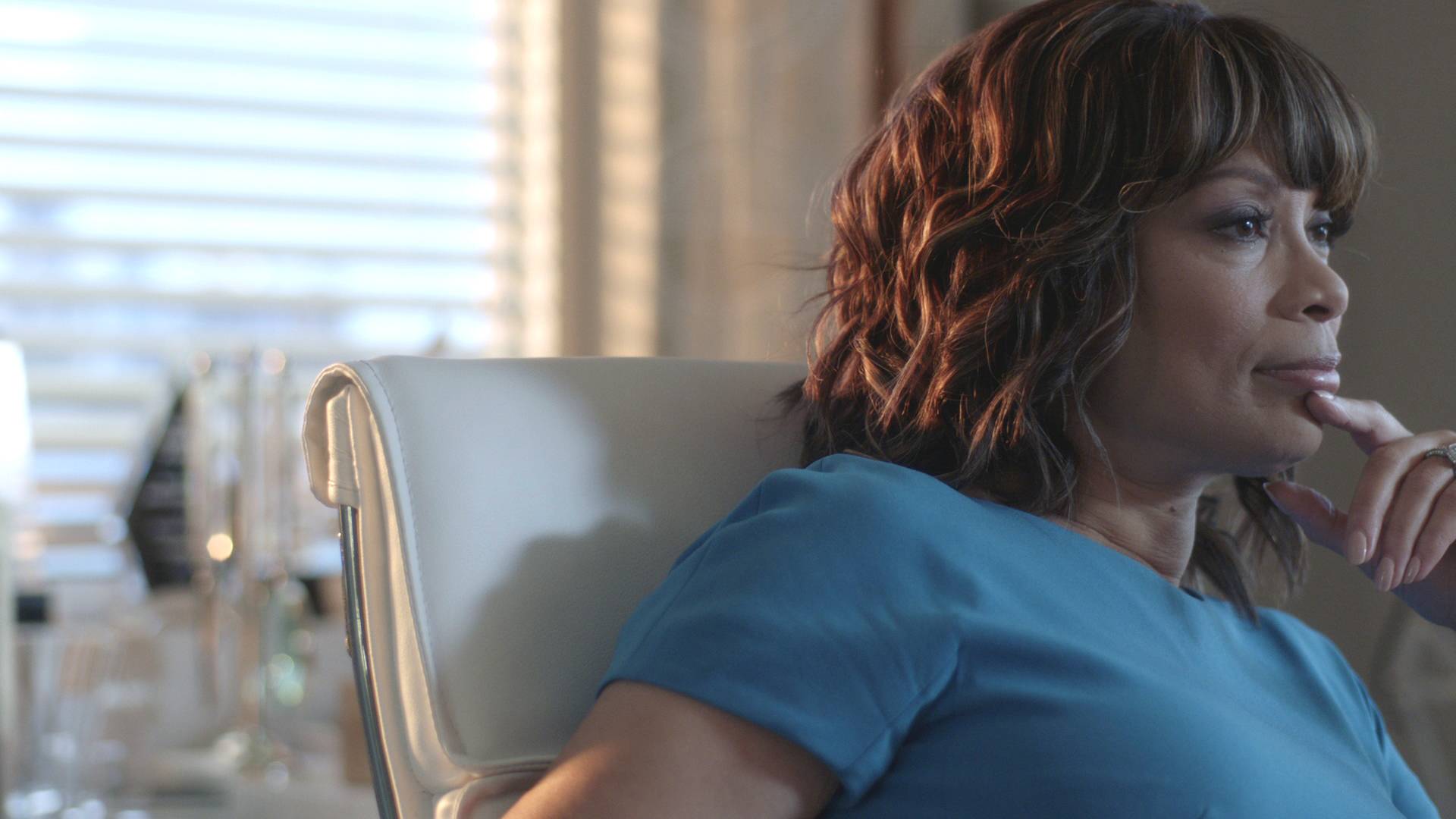 being-mary-jane-getting-judged-407