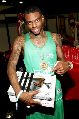 Tell 'Em - Rapper Soulja Boy had the chance to relax in the exclusive VIP lounge before going back on court&nbsp;during the celebrity basketball game.(Photo: Jesse Grant/BET/Getty Images for BET)