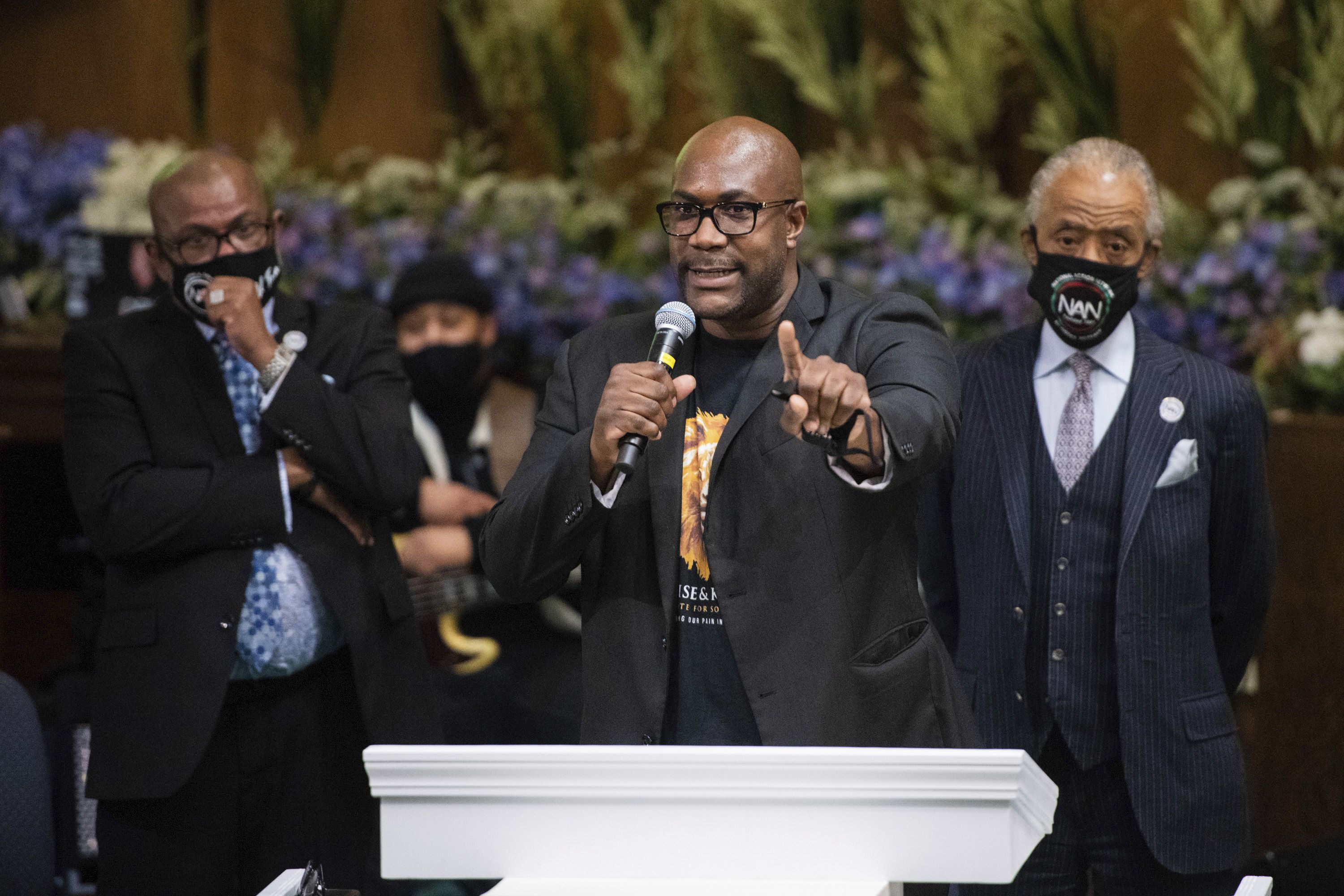 Philonise Floyd, George Floyd's brother speaks at the Prayer Vigil and Rally at the Greater Friendship Missionary Church on March 28, 2021, the night before the beginning of the Derek Chauvin Trial in Minneapolis, Minnesota. Photo: Chris Tuite/ImageSPACE/Sipa USA(Sipa via AP Images)