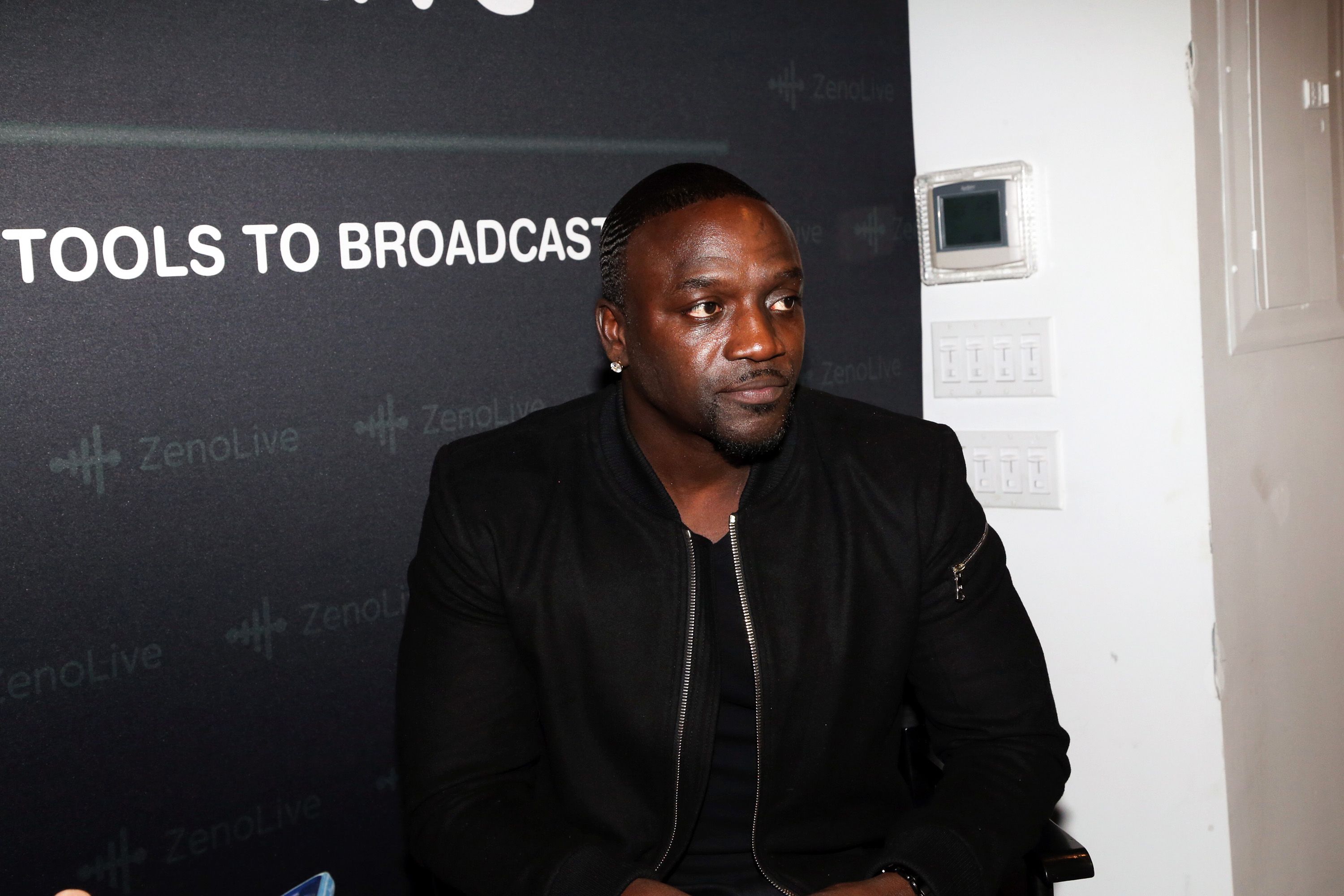 NEW YORK, NY - FEBRUARY 18:  Recording artist Akon hosts Zeno Live at Marquee on February 18, 2016, in New York City.  (Photo by Johnny Nunez/WireImage)