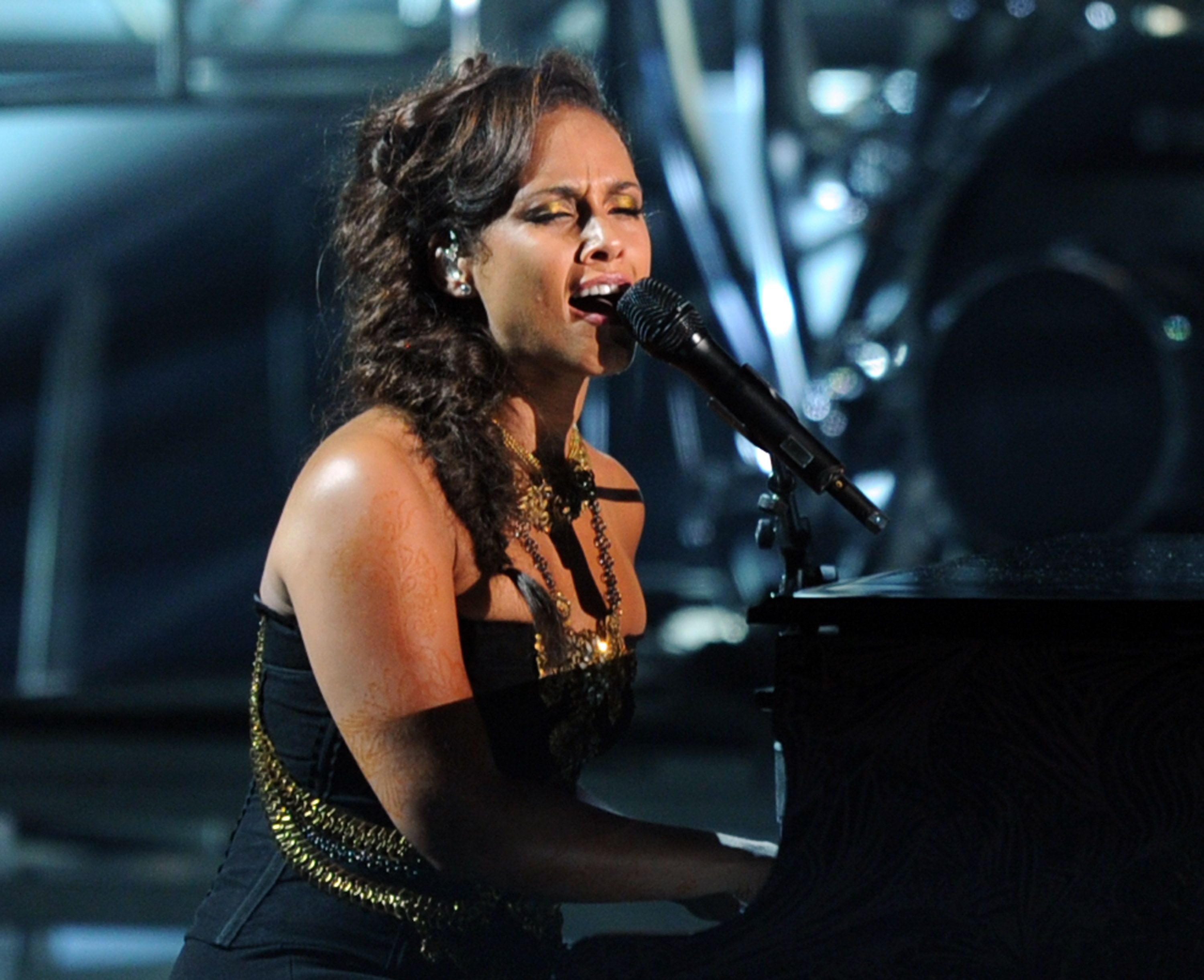 Alicia Keys on Life as a Mom - “It's about becoming more centered in myself. Having the baby has connected me to a deep, more womanly place."\r&nbsp;\r(Photo credit: Kevin Winter/Getty Images)