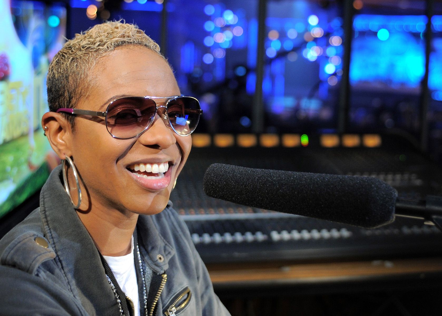 Lyte as a Rock - Rap icon MC Lyte stopped by the BET Awards post-show to weigh in on the evening's events. (Photo: Picture Group)