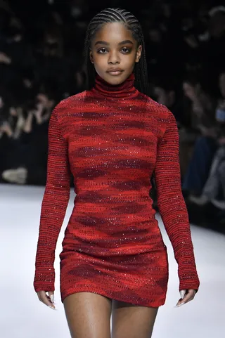 022822-style-marsai-martin-owns-the-missoni-runway-with-waist-length-braids-and-a-trendy-mini-dress.jpg