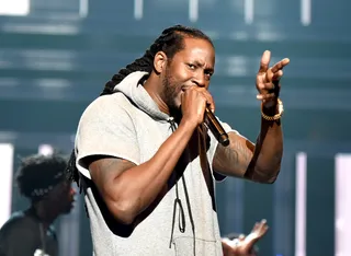 Watch Out  - 2 Chainz is bringing trap music to The Players' Awards. He is set to hit the stage with some new heat that will make you get up and dance! (Photo: Ethan Miller/Getty Images for BET)