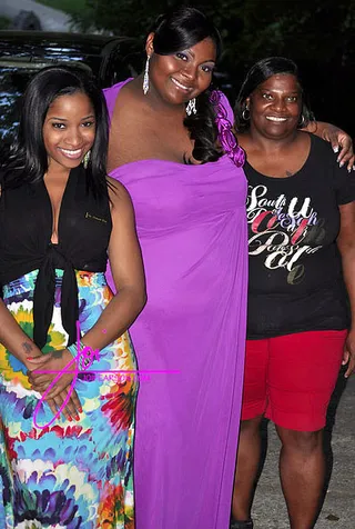 Mama Anita Action - Even Anita got in on the makeover action! She posed with the prom girl to show her support for Toya's non-profit. Mama Anita is looking quite stylish herself.(Photo: Courtesy of Joi Pearson/ Joi Pearson Photography)&nbsp;