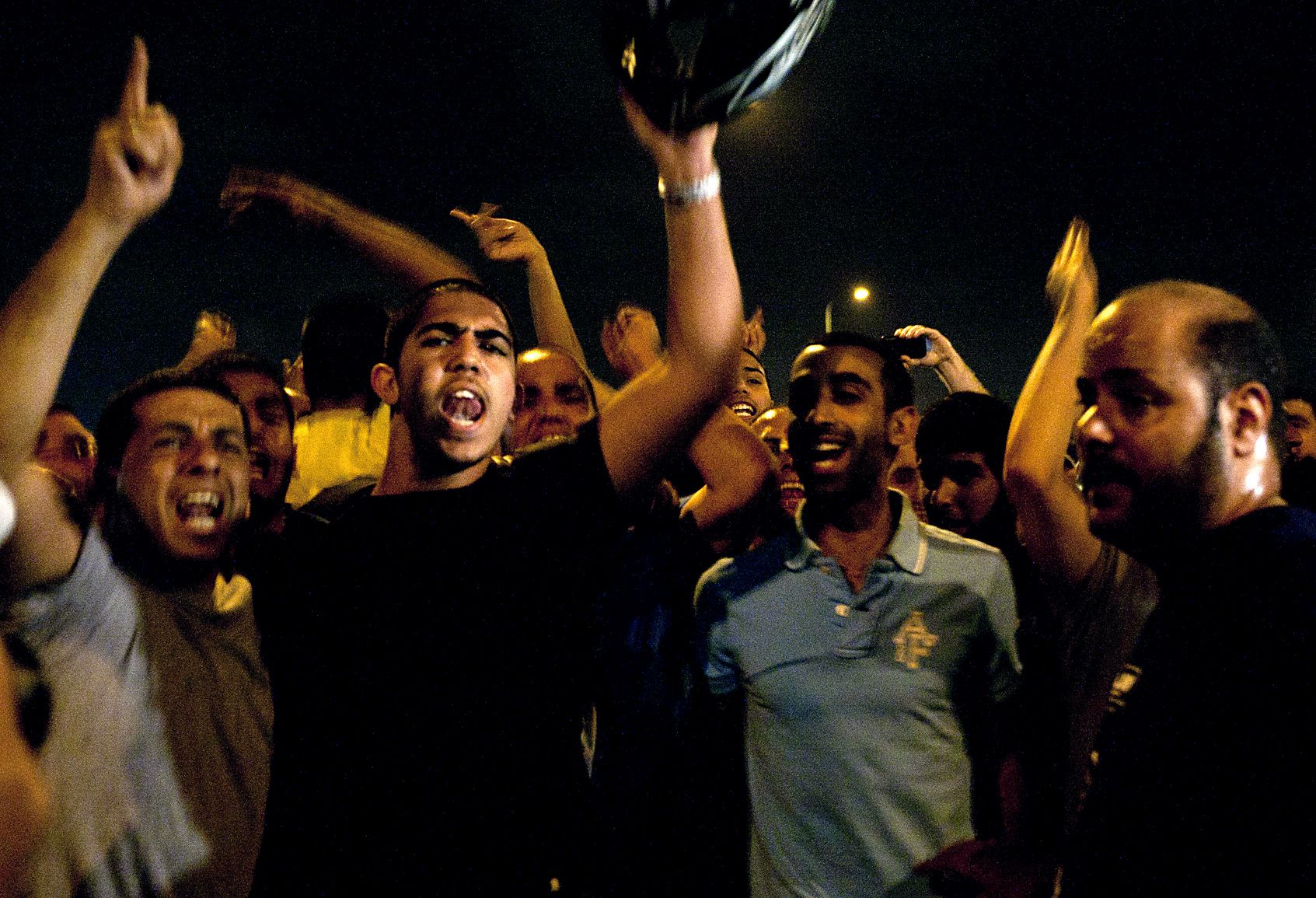 Backlash Against African Migrants in Israel Heightens - Tensions between the swelling numbers of African migrants and Israeli citizens have heightened over the last week with politicians and protesters alike calling for their removal. Although the African migrants make up less than one percent of the population, some Israelis worry that their national identity is being threatened."It's the crumbling of the Zionist dream," Interior Minister Eli Yishai warned on Thursday, the Associated Press reported.(Photo: AP Photo/Ariel Schalit)