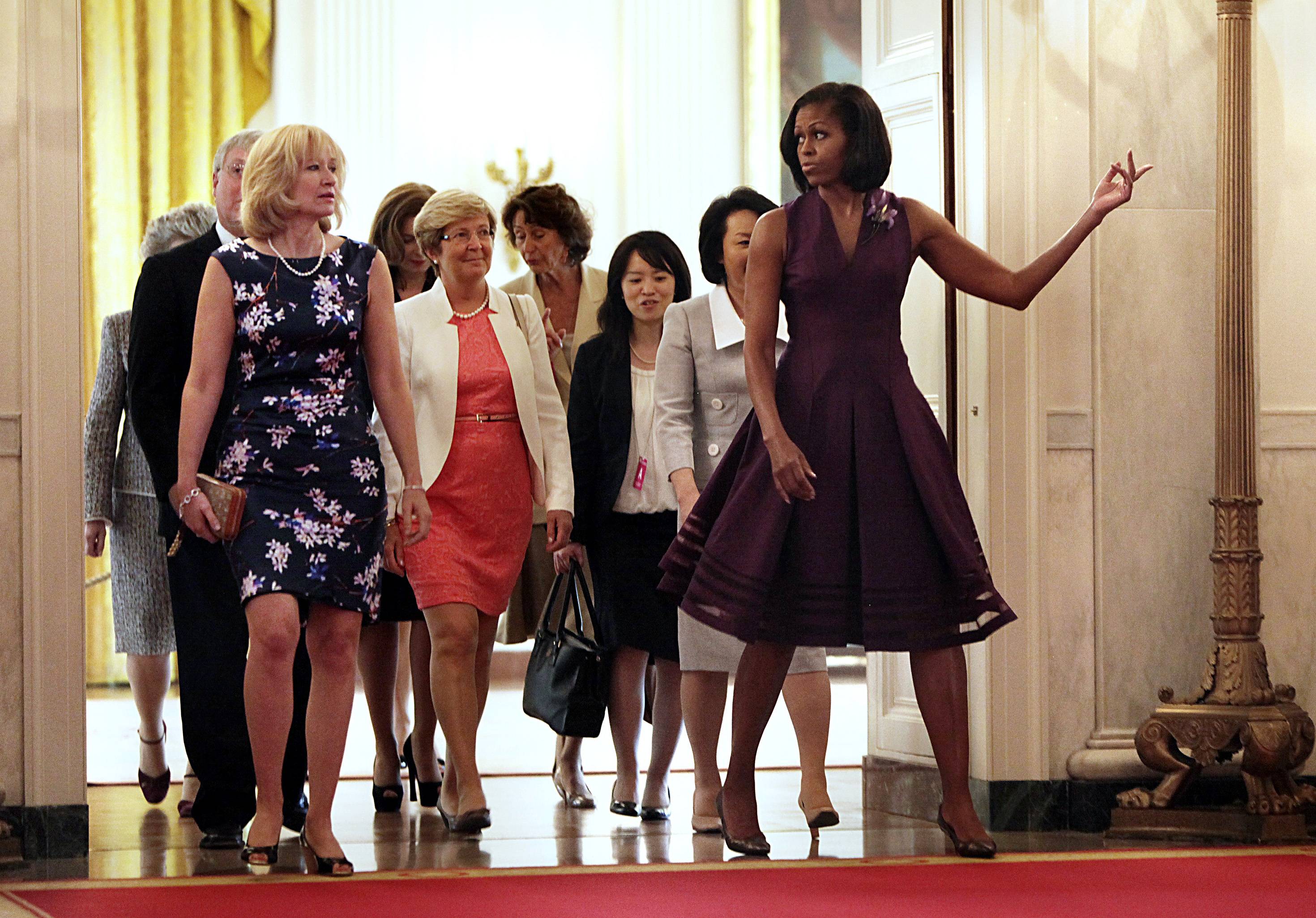 michelle obama/nato wives white house tour