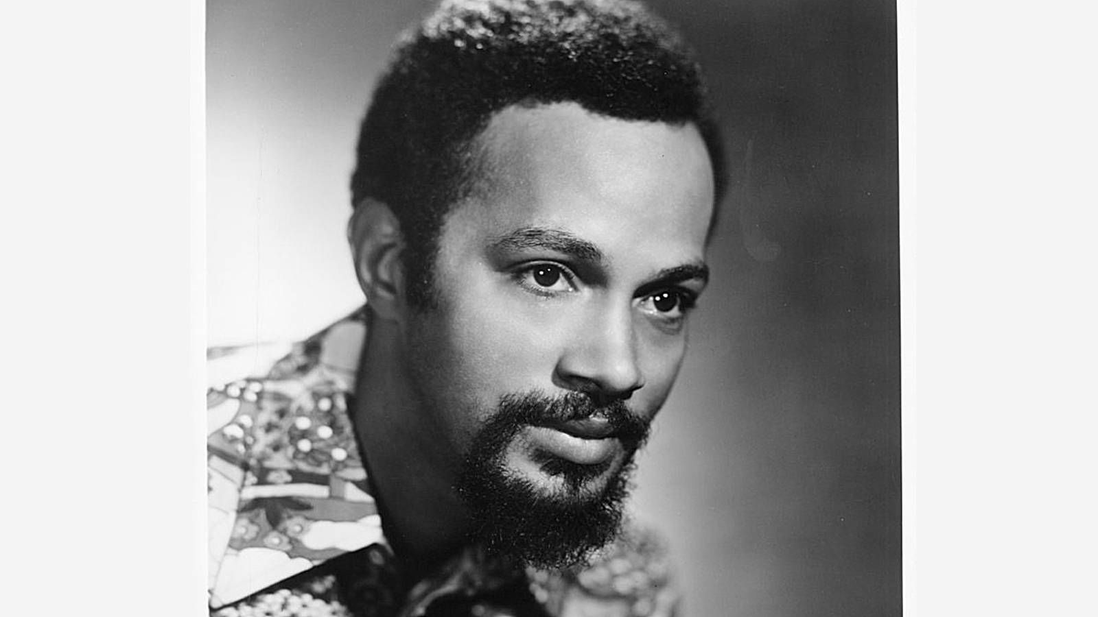 UNSPECIFIED - CIRCA 1970: Photo of Thom Bell 
