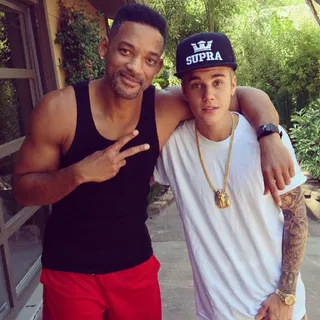 Justin Bieber @justinbieber - "Me and uncle Will." Pop singer Justin Bieber kicks it with Will Smith. Biebs is very close with the Smith family;&nbsp;Jaden Smith rapped alongside JB on his single "Never Say Never."(Photo: Instagram via Justinbieber)