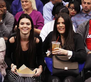 Sister Love - Khloe Kardashian takes baby sister Kendall Jenner to watch hubby Lamar Odom and his Los Angeles Clippers teammates take on the Oklahoma City Thunder at the Staples Center in Los Angeles.&nbsp;(Photo: WENN.com)