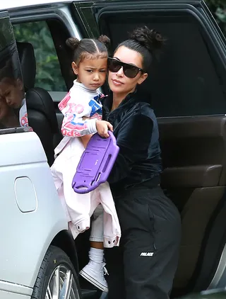 FFN_IMAGE_52305103|FFN_SET_70018313