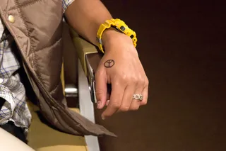 All About Peace\r - Princeton shows off his Peace tattoo backstage at BET's 106 and Park (Photo: John Ricard/BET)