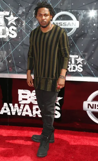 /content/dam/betcom/images/2015/06/Shows/BET-Awards/062815-shows-beta-red-carpet-kendrick-lamar.jpg