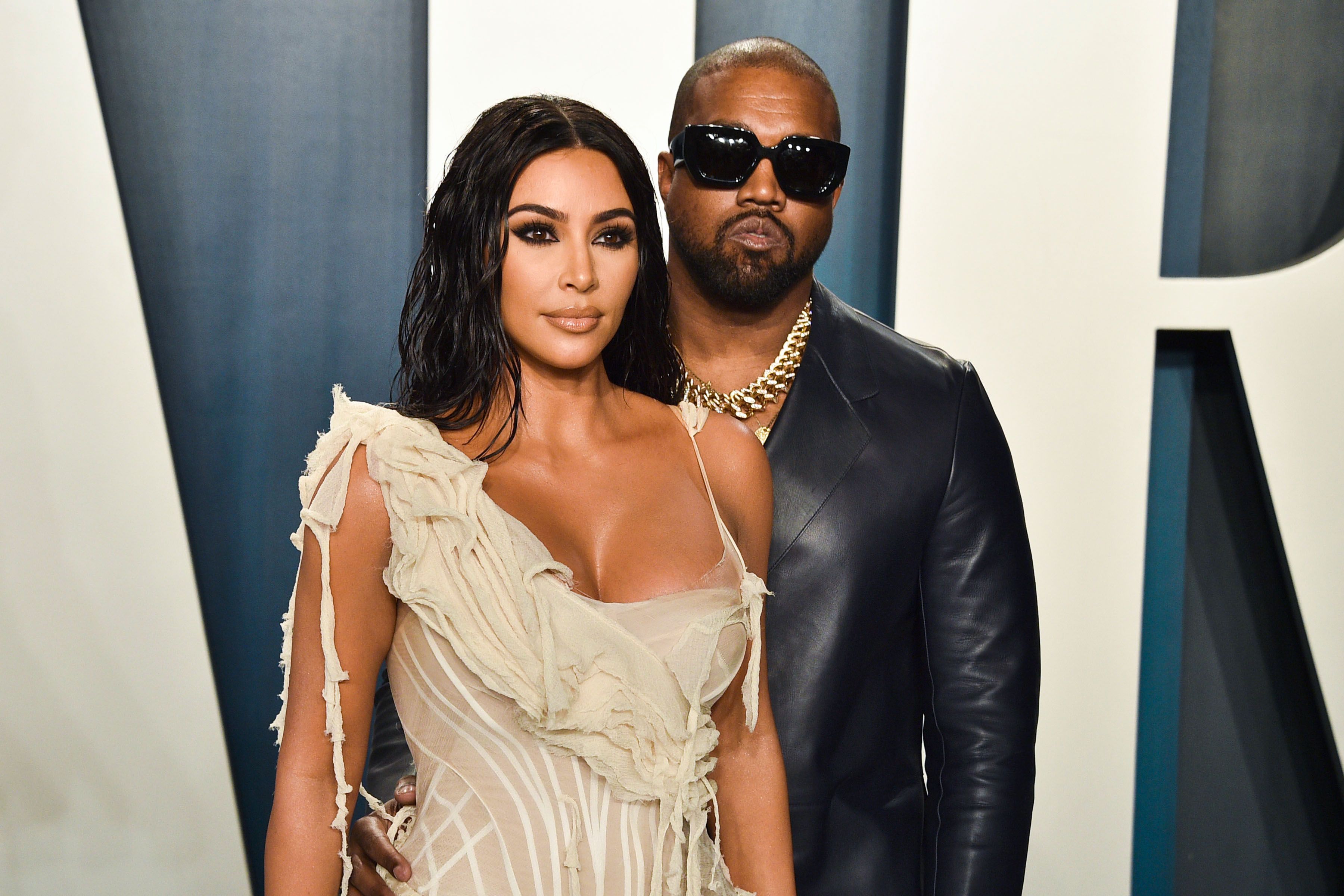 BEVERLY HILLS, CALIFORNIA - FEBRUARY 09: Kim Kardashian and Kanye West attend the 2020 Vanity Fair Oscar Party at Wallis Annenberg Center for the Performing Arts on February 09, 2020 in Beverly Hills, California. (Photo by David Crotty/Patrick McMullan via Getty Images)