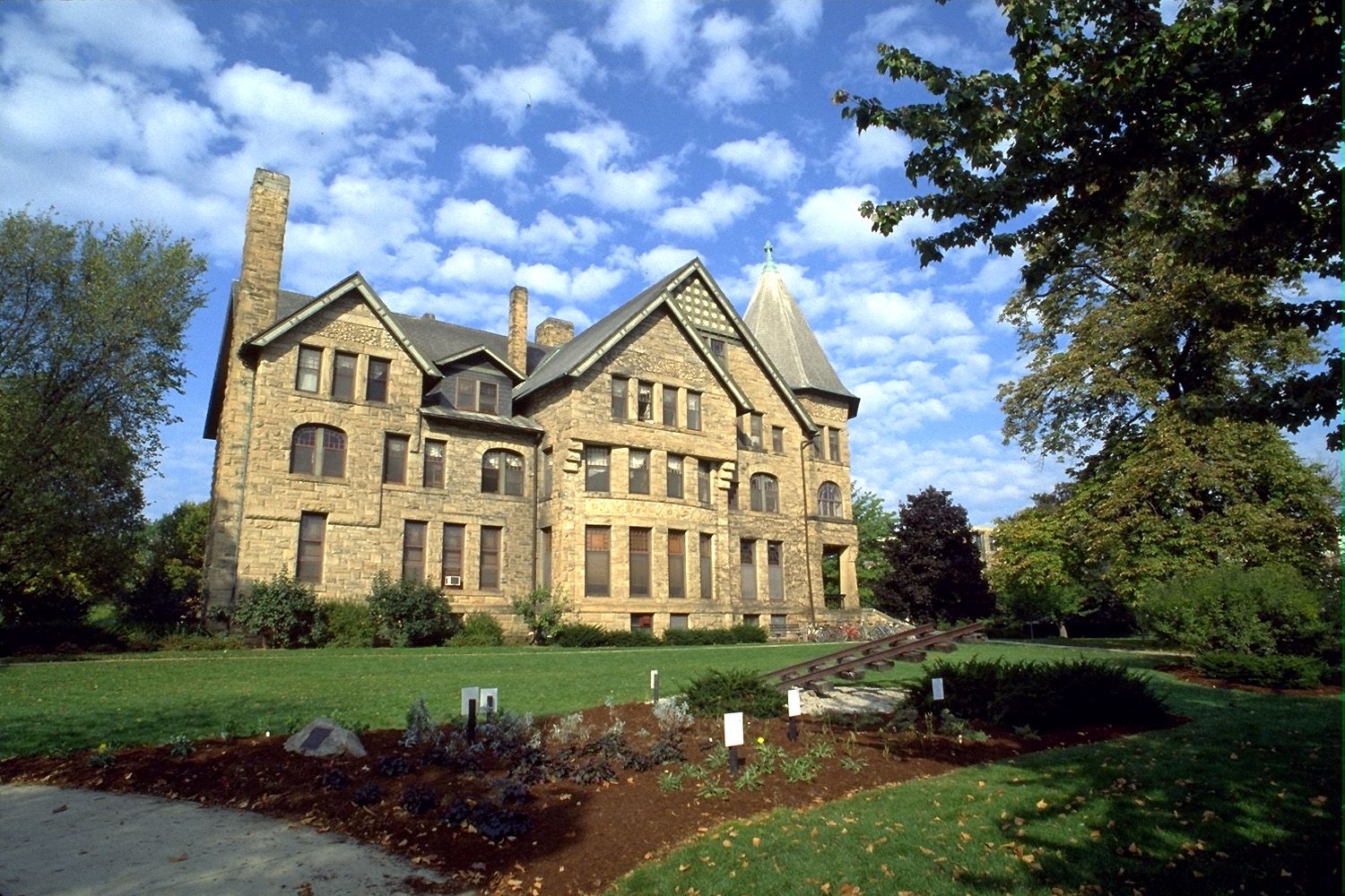 Oberlin Cancels Classes Due to Hate Crimes