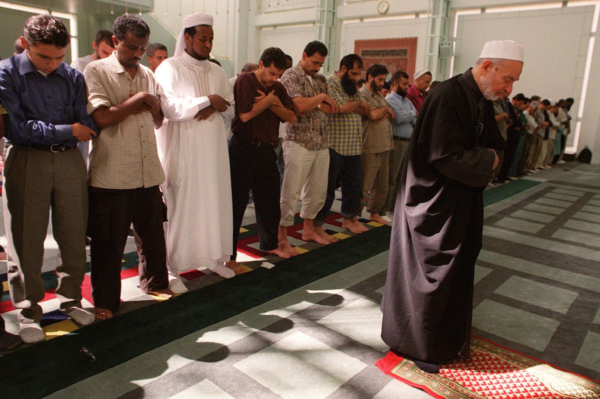 Newark Mayor Seeks Probe of NYPD Muslim-Spying - Cory&nbsp;Booker&nbsp;called for state authorities Wednesday to investigate a widespread spying operation conducted in Newark's Muslim neighborhoods by the New York Police Department.&nbsp;(Photo: AP)